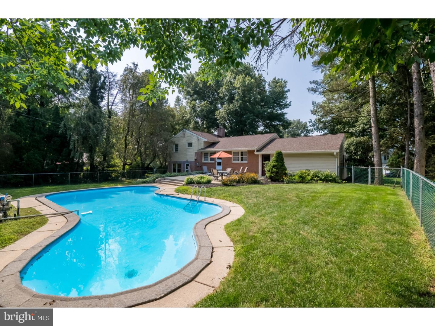 4 Wendy Road Reading, PA 19601 - Photo 2 of 20 Gallery Image 2