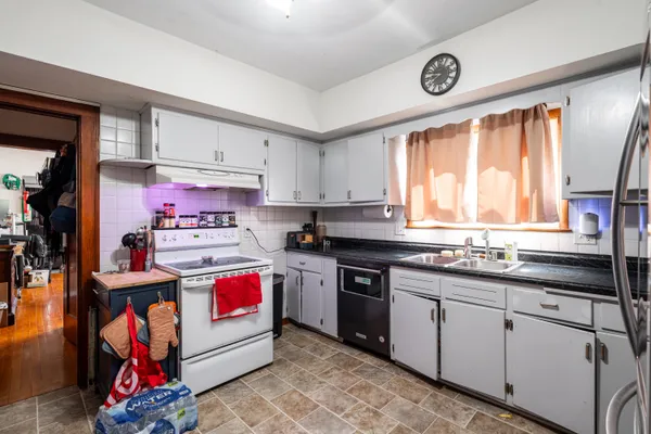 $329,000 | 1417 South 56th Street, Unit 1419, West Allis, WI 53214