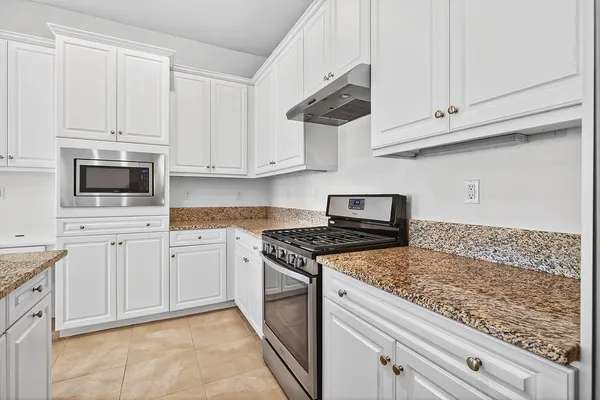 $2,700 | 81344 Corte Compras, Indio, CA 92203