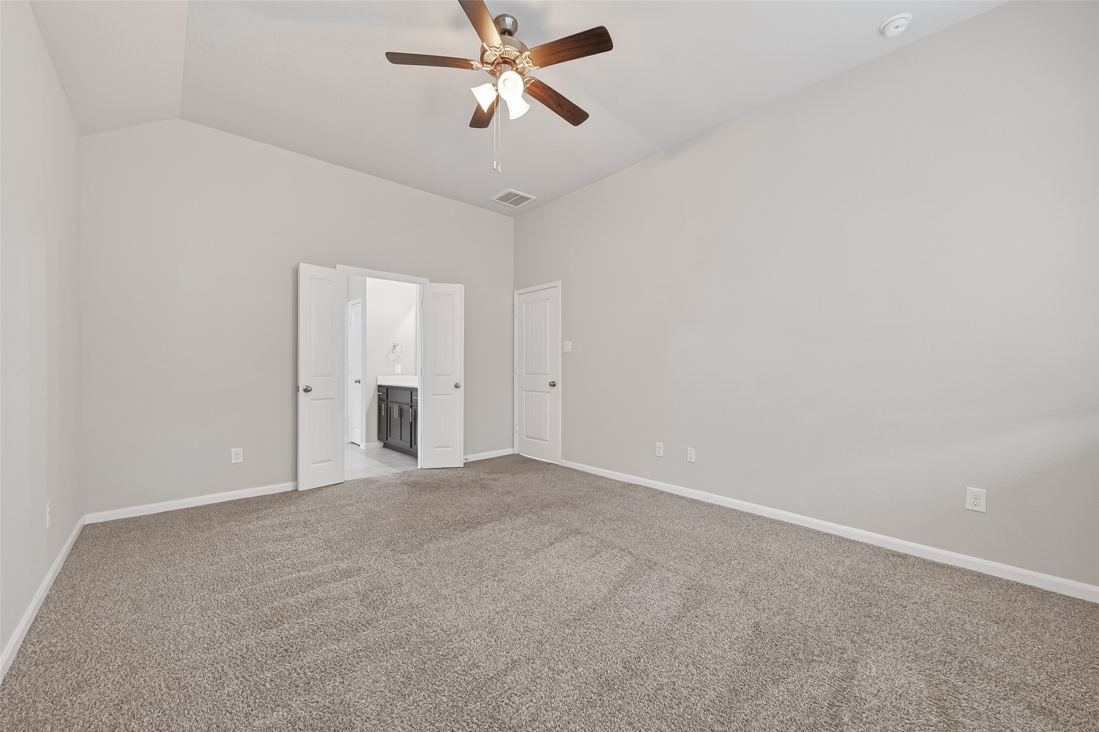 219 Verde Lake Way Rosenberg, TX 77469 - Photo 14 of 19 a view of an empty room