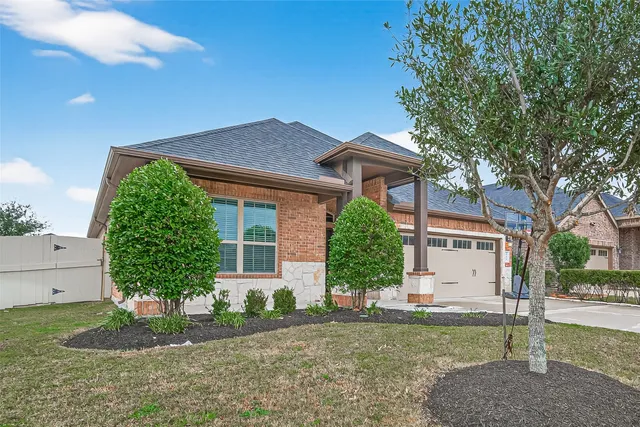 $2,250 | 219 Verde Lake Way, Rosenberg, TX 77469