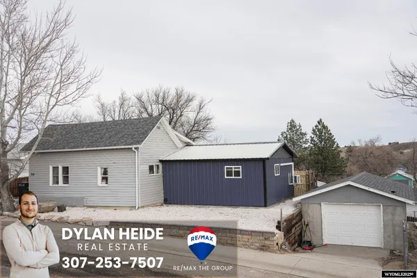 $232,999 | 710 South 5th Street, Glenrock, WY 82637