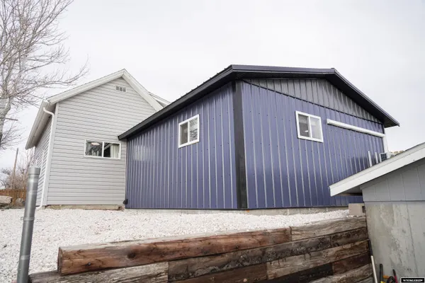 $232,999 | 710 South 5th Street, Glenrock, WY 82637