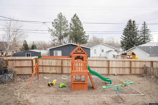 $232,999 | 710 South 5th Street, Glenrock, WY 82637