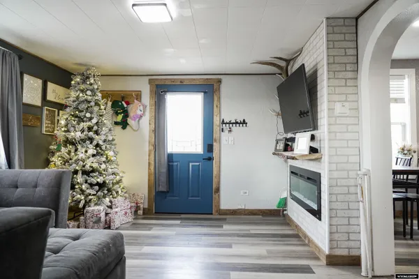 $232,999 | 710 South 5th Street, Glenrock, WY 82637