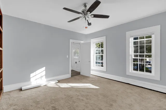 a view of empty room with window