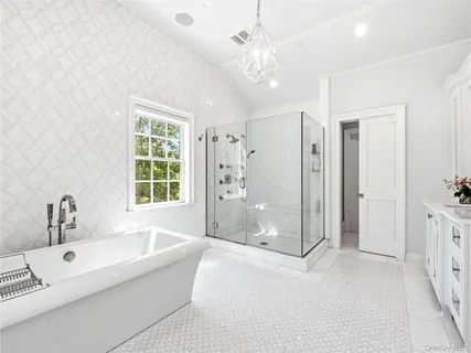 $6,998,000 | 55 Plymouth Road, Manhasset, NY 11030