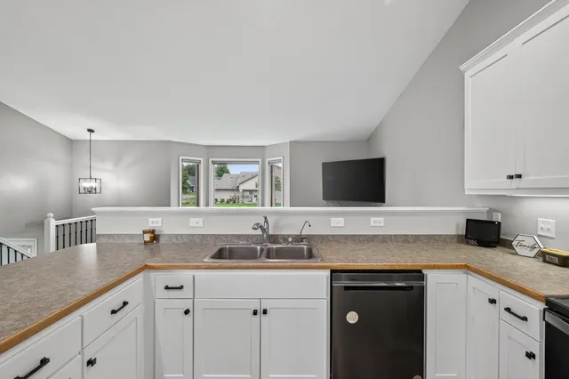 $450,000 | 20188 Farnham Avenue North, Forest Lake, MN 55025