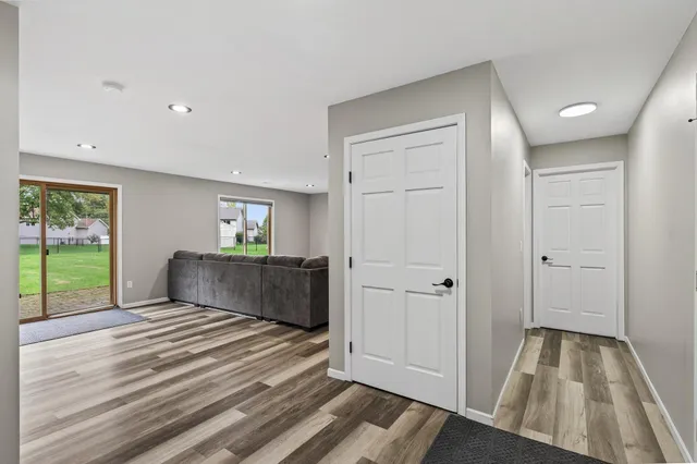 $450,000 | 20188 Farnham Avenue North, Forest Lake, MN 55025