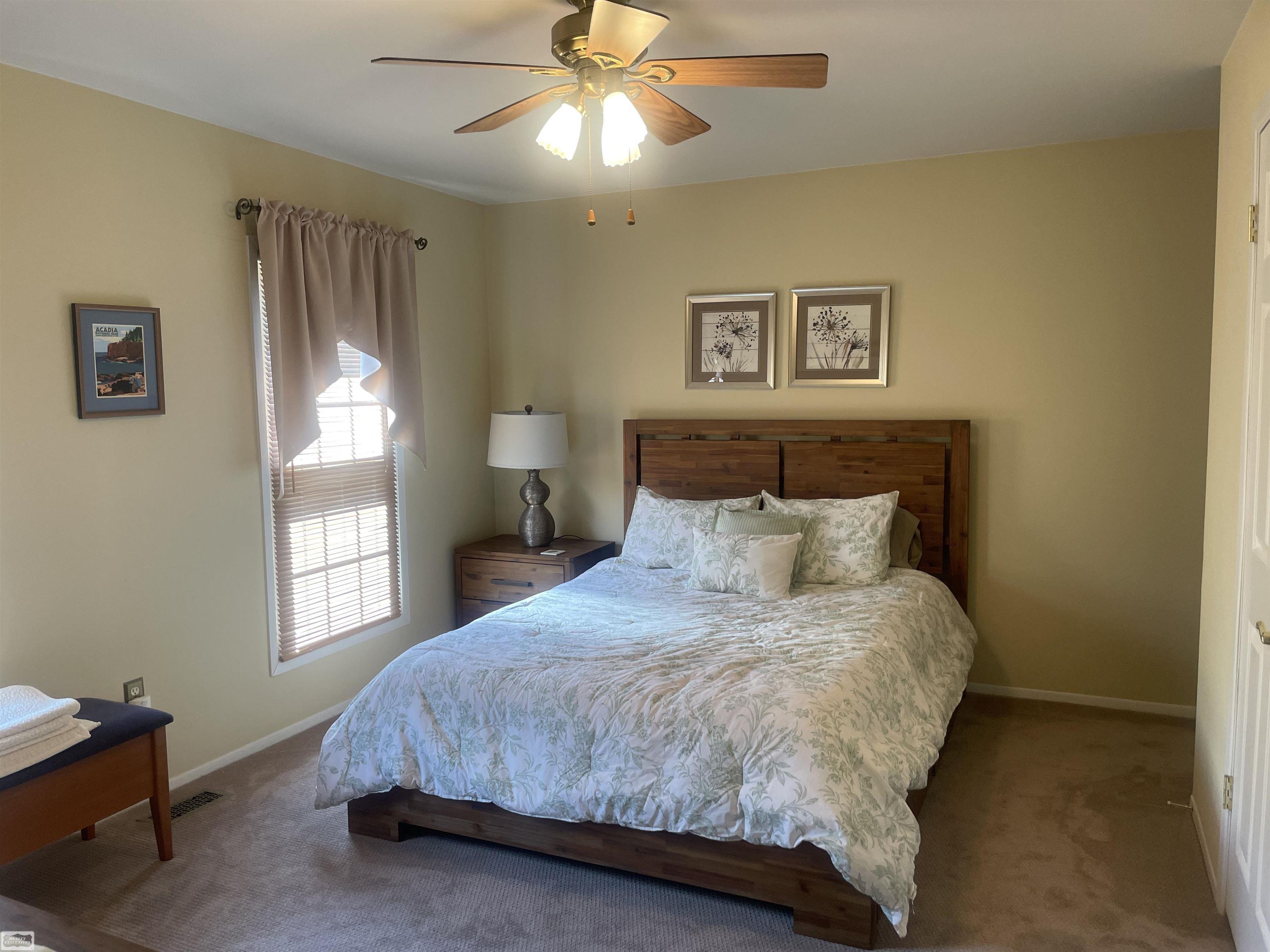 1343 Autumn Lane Rochester, MI 48306 - Photo 21 of 42