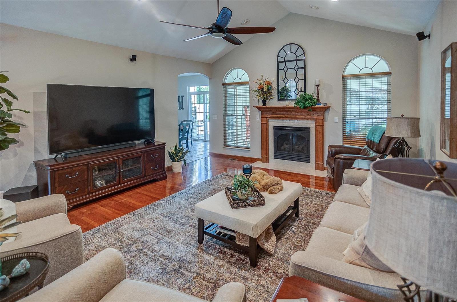 520 Coventry Road Troy, IL 62294 - Photo 11 of 49