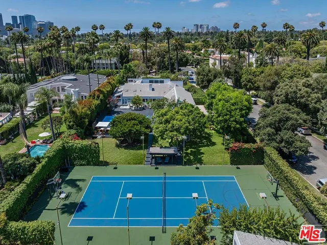 $75,000 | 624 North Beverly Drive, Beverly Hills, CA 90210