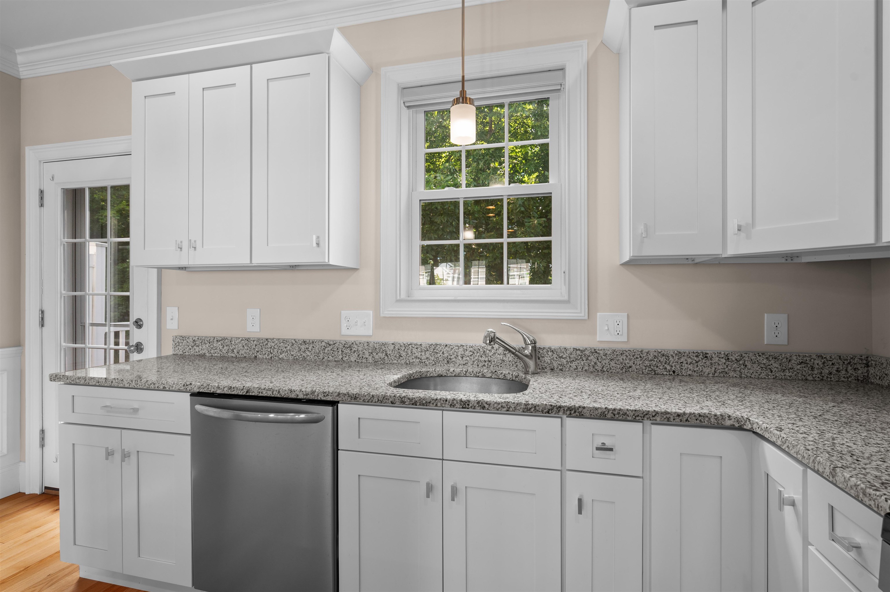 39 Acadia Lane Exeter, NH 03833 - Photo 10 of 41