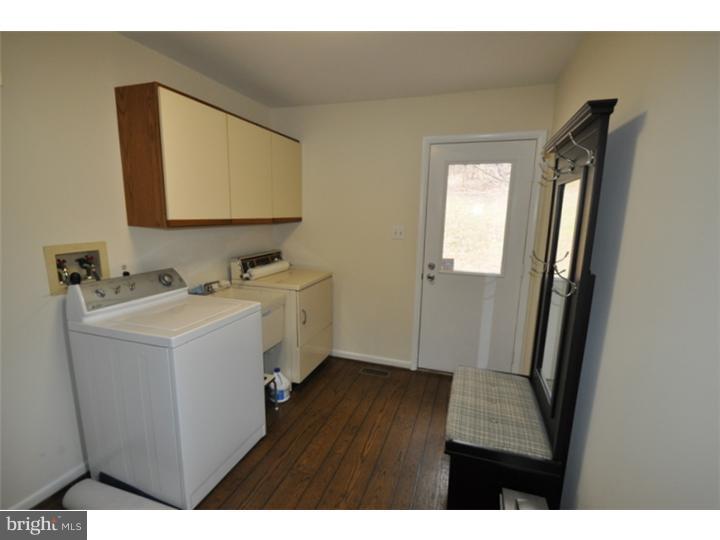 33 Roberts Road Newtown Square, PA 19073 - Photo 22 of 24 Mud Room