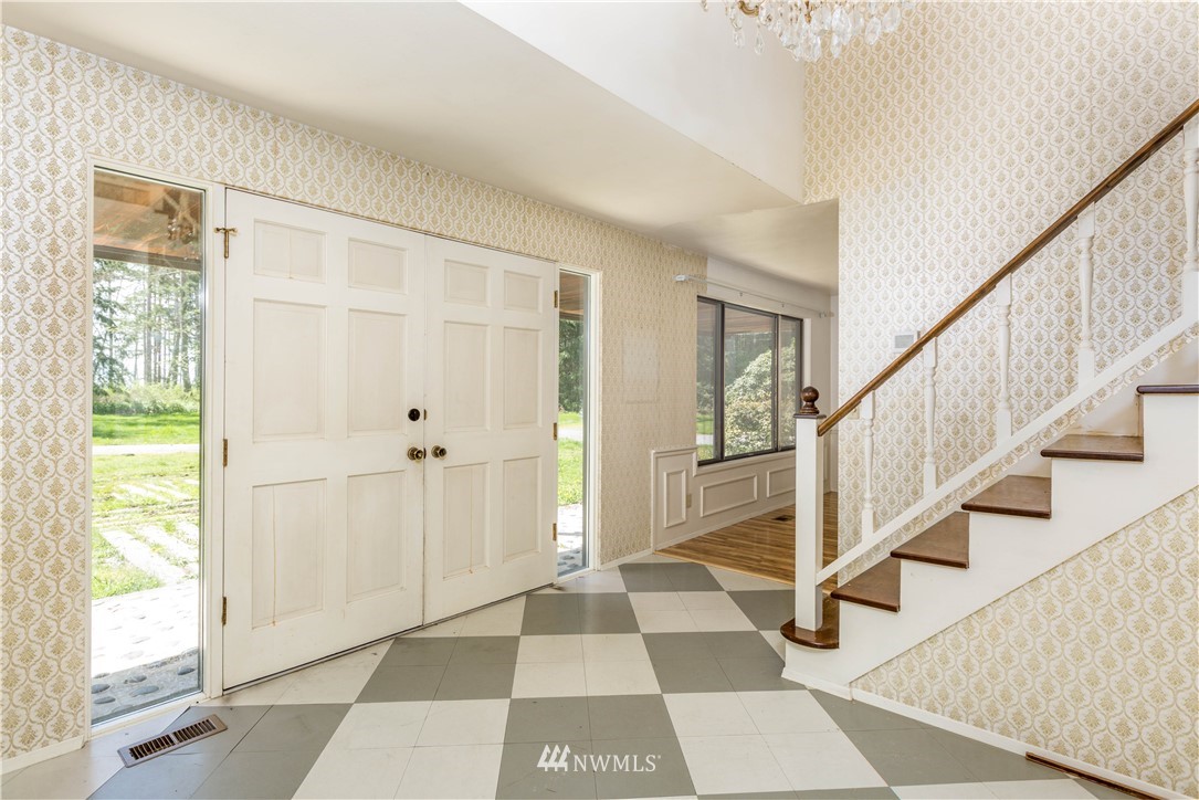 773 Patmore Road Coupeville, WA 98239 - Photo 3 of 21 Gallery Image 3