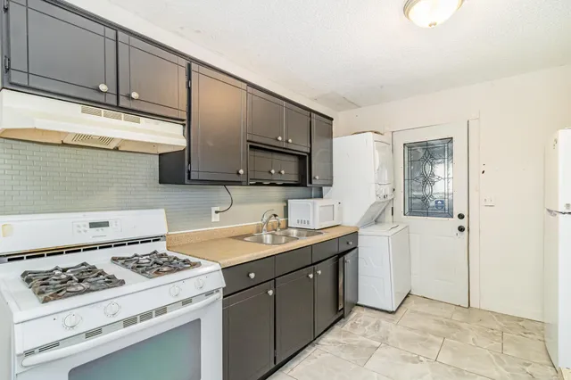 $214,900 | 11044 5th Street Northeast, Blaine, MN 55434