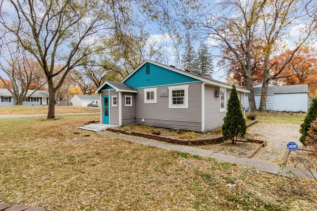 $214,900 | 11044 5th Street Northeast, Blaine, MN 55434