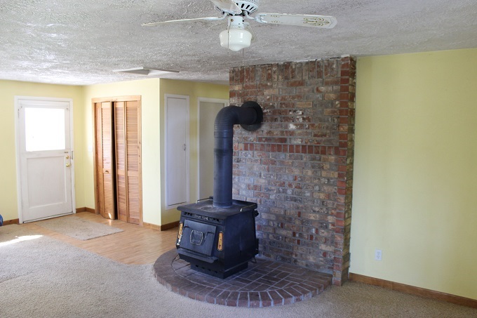 4455 Williams Valley Road Clayton, WA 99110 - Photo 5 of 15