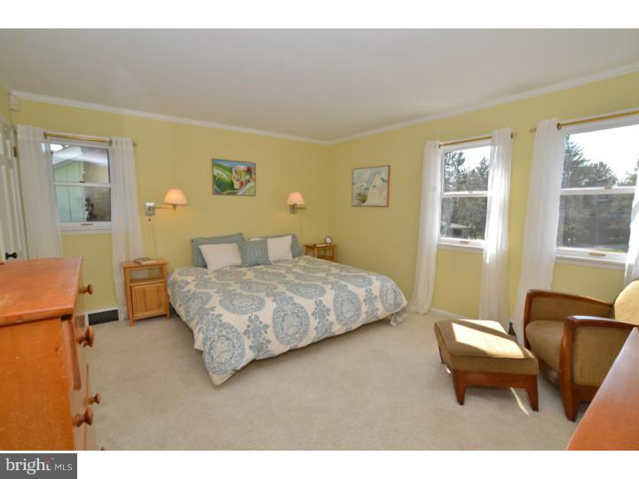 992 Mercer Road Princeton, NJ 08540 - Photo 13 of 23