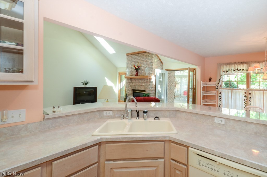 3393 Walter Road North Olmsted, OH 44070 - Photo 14 of 35 Gallery Image 14