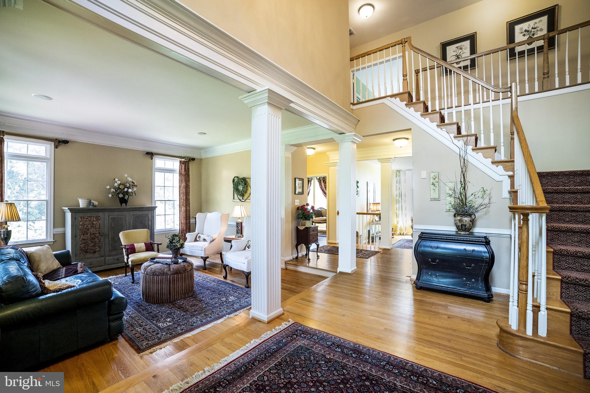 Inviting two-story foyer