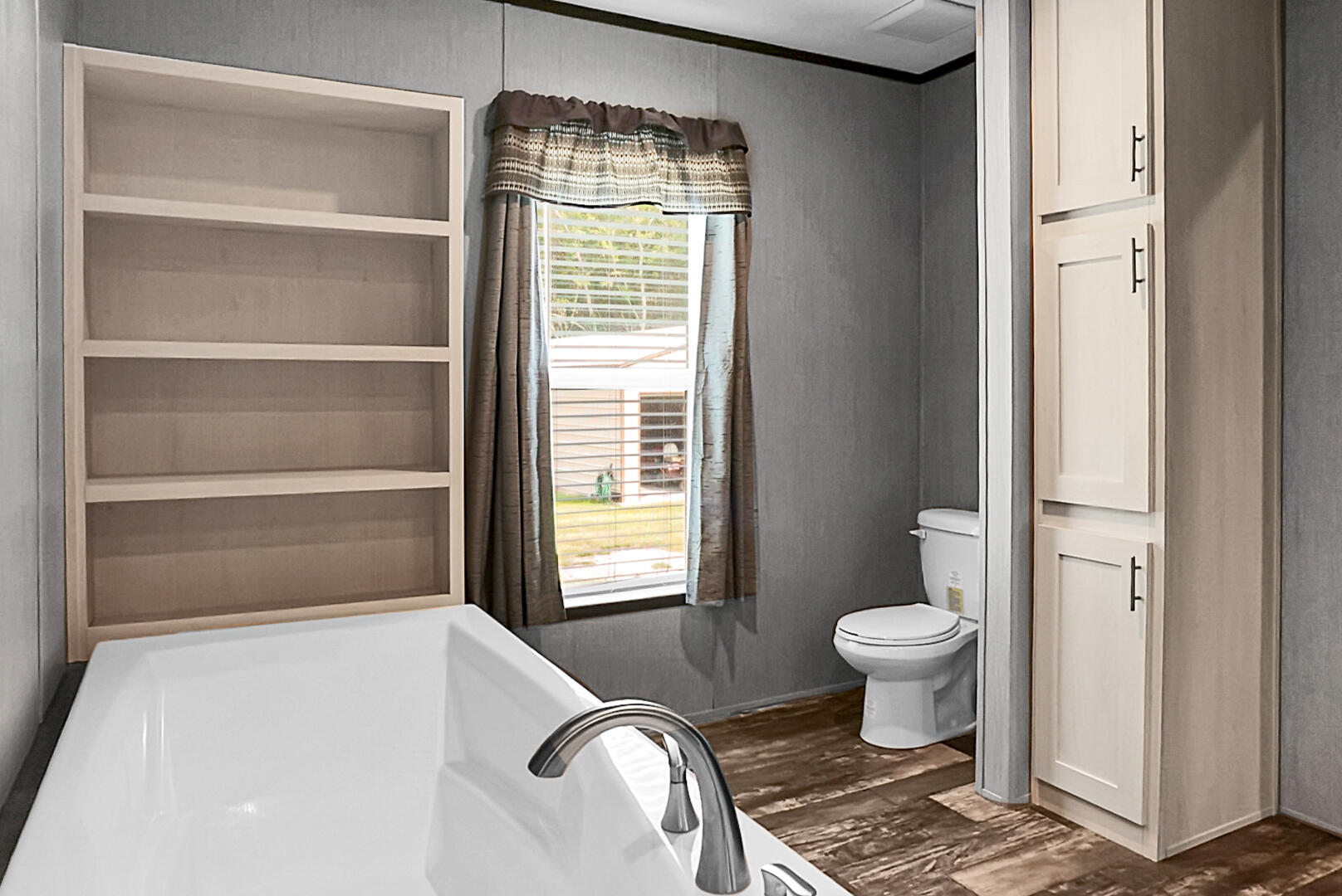 317 Pooshee Plantation Way Bonneau, SC 29431 - Photo 26 of 57 DSC08774