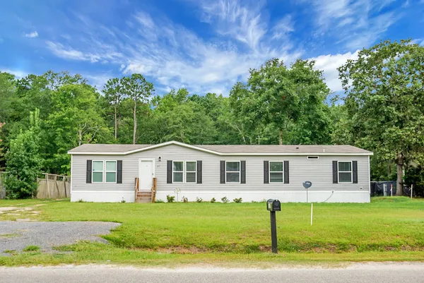 $392,000 | 317 Pooshee Plantation Way, Bonneau, SC 29431