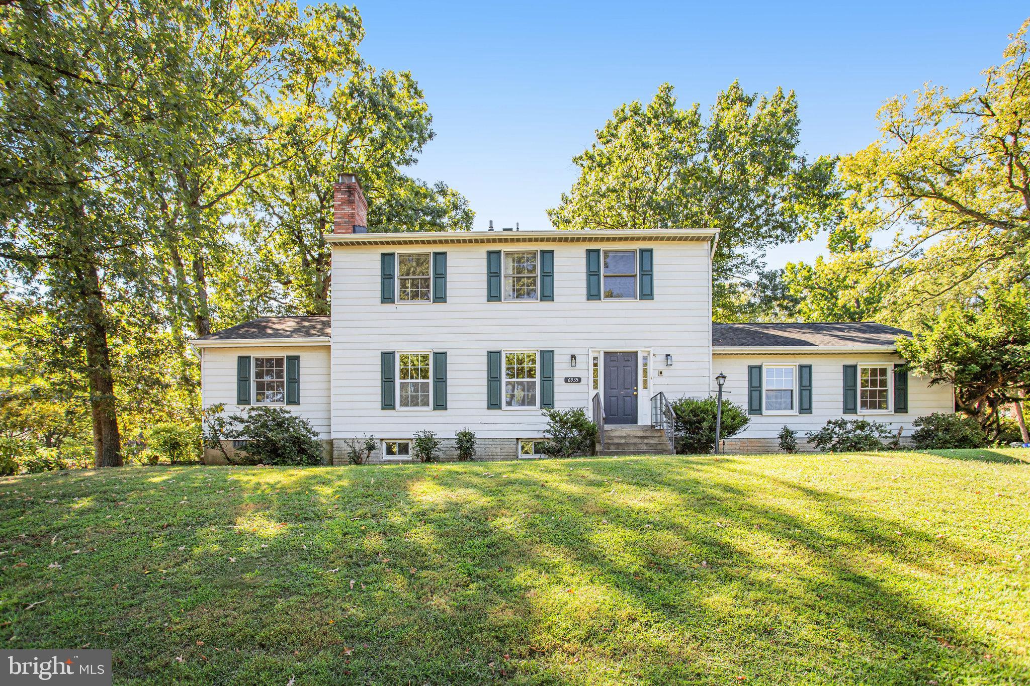 6935 Pineway University Park, MD 20782 - Photo 1 of 1 a front view of house with yard and green space