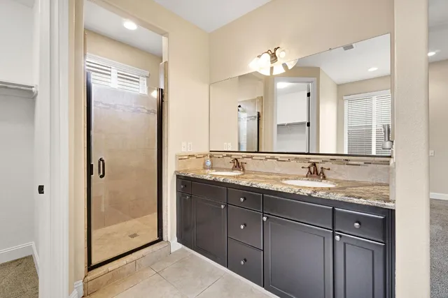 $489,000 | 798 South Michelle Avenue, Kerman, CA 93630