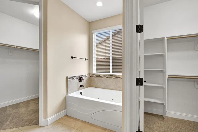 $489,000 | 798 South Michelle Avenue, Kerman, CA 93630