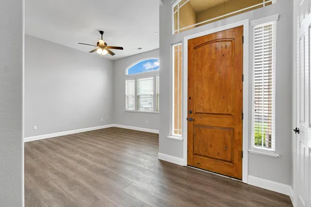 $489,000 | 798 South Michelle Avenue, Kerman, CA 93630