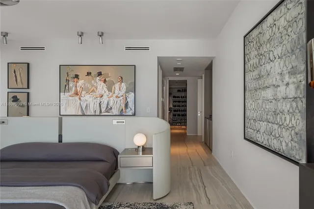 a view of parking area