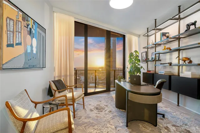 $7,650,000 | 1000 Biscayne Boulevard, Unit 3201, Miami, FL 33132