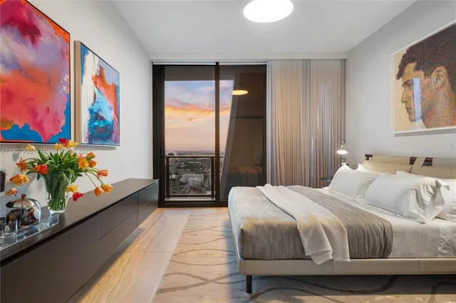 $7,650,000 | 1000 Biscayne Boulevard, Unit 3201, Miami, FL 33132