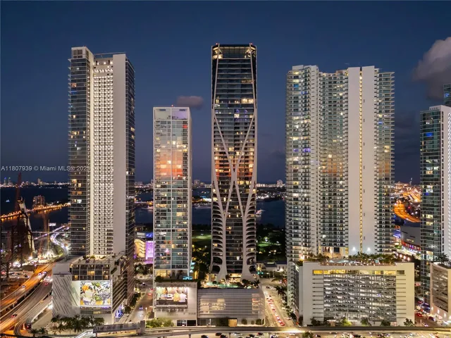 $7,650,000 | 1000 Biscayne Boulevard, Unit 3201, Miami, FL 33132