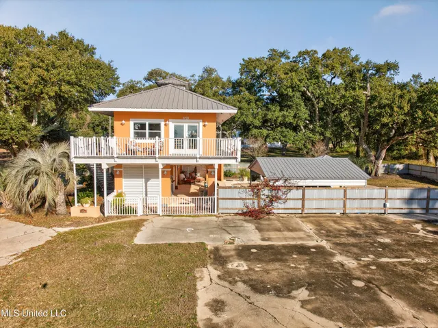 $729,000 | 470 West Beach Boulevard, Long Beach, MS 39560