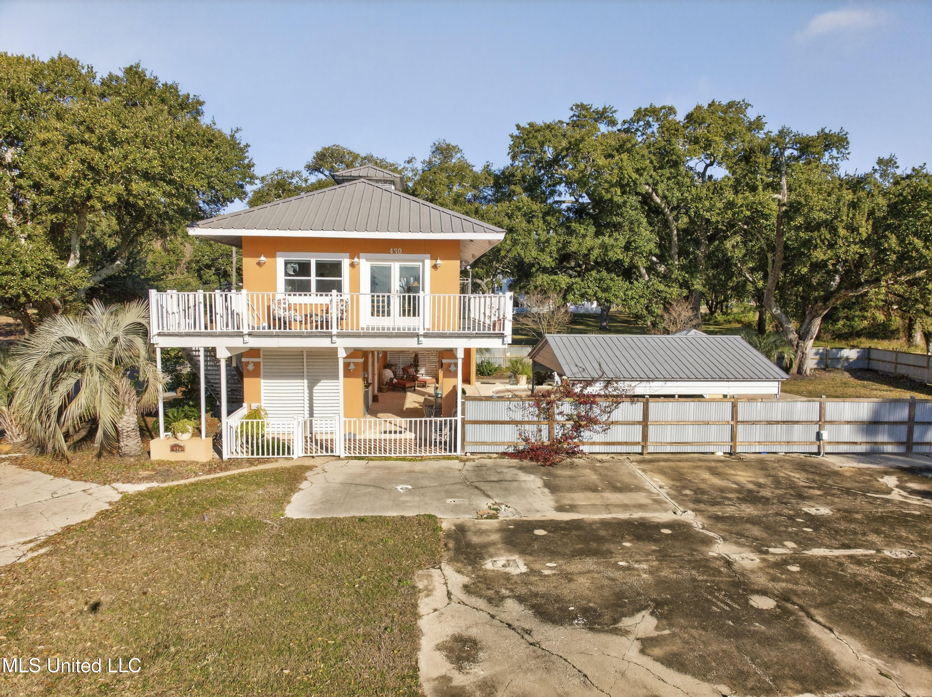470 West Beach Boulevard Long Beach, MS 39560 - Photo 1 of 28 470W.BeachBlvd-1