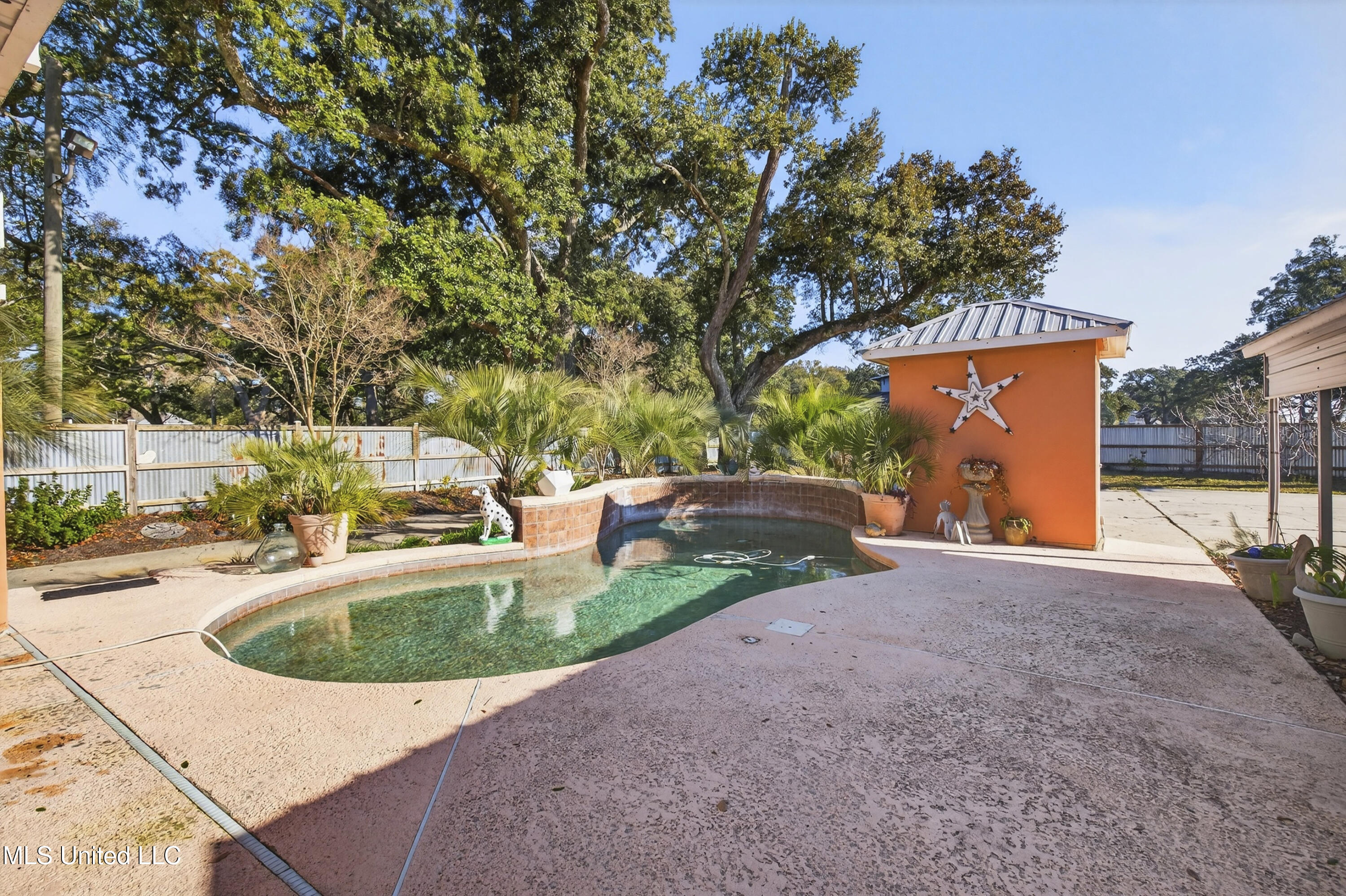 470 West Beach Boulevard Long Beach, MS 39560 - Photo 20 of 28 470W.BeachBlvd-38