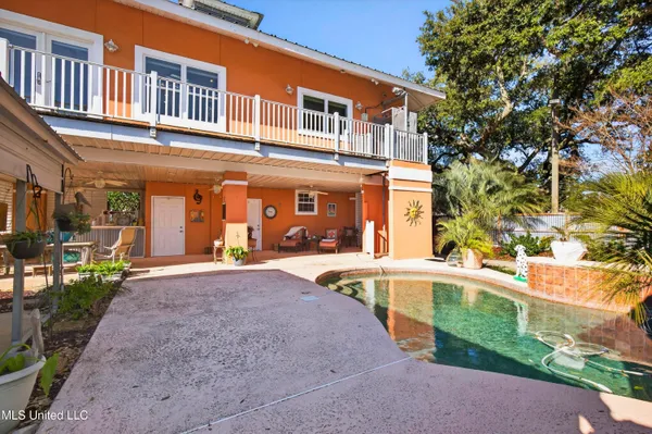 $729,000 | 470 West Beach Boulevard, Long Beach, MS 39560