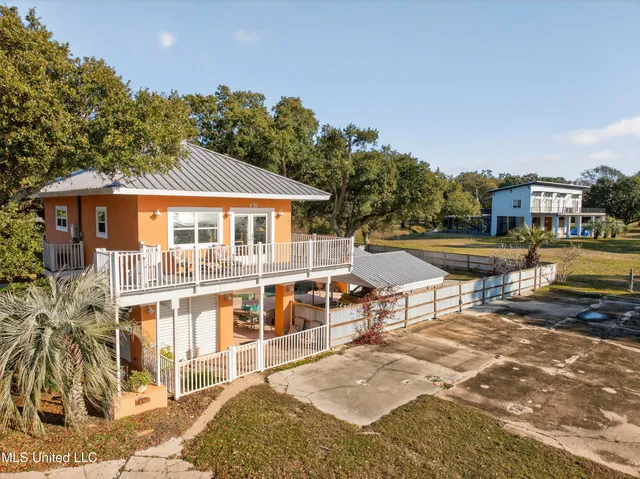 $729,000 | 470 West Beach Boulevard, Long Beach, MS 39560