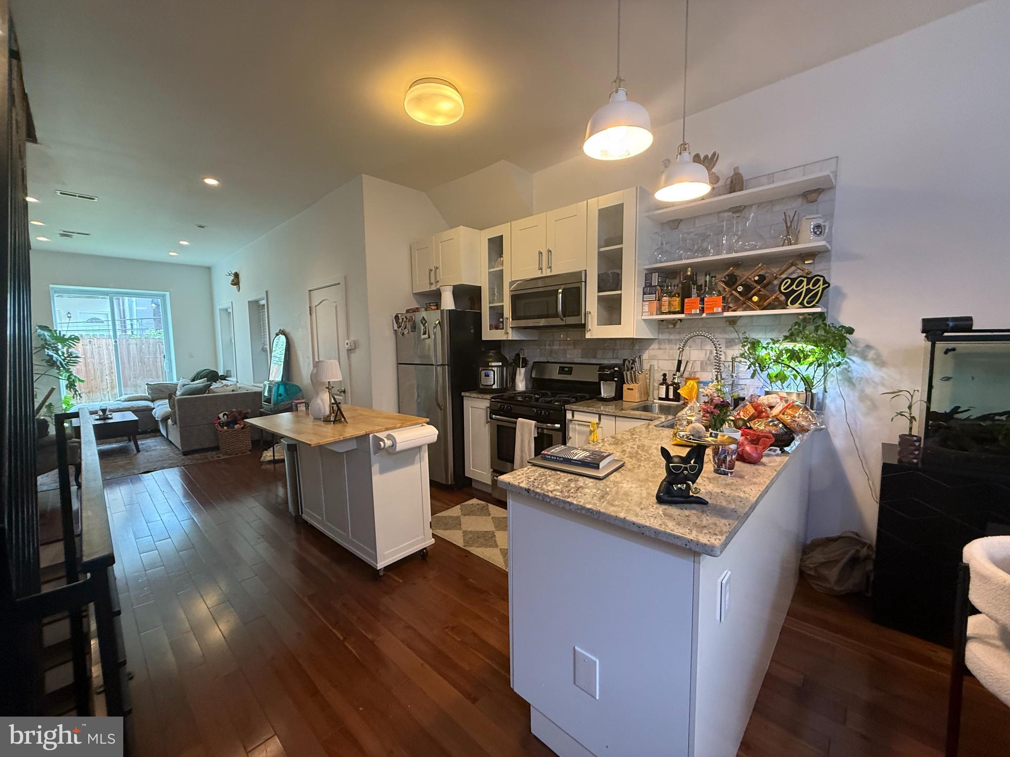 1533 Swain Street Philadelphia, PA 19130 - Photo 5 of 36