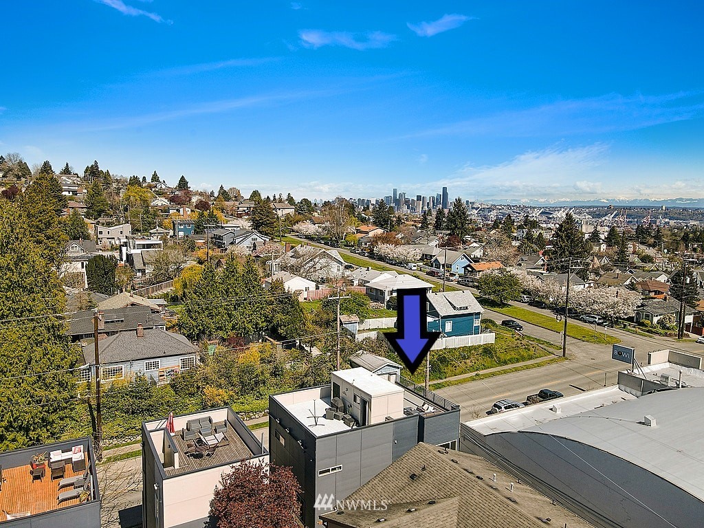 3949 Southwest Oregon Street Seattle, WA 98116 - Photo 19 of 22 Gallery Image 19