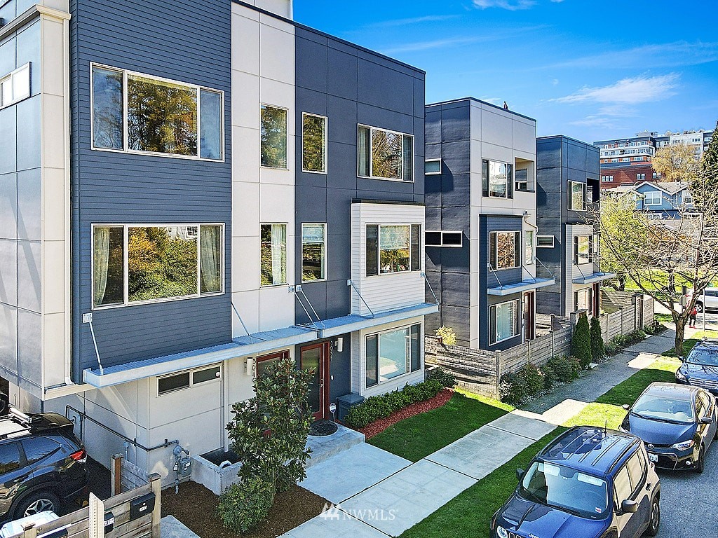 3949 Southwest Oregon Street Seattle, WA 98116 - Photo 21 of 22 Gallery Image 21
