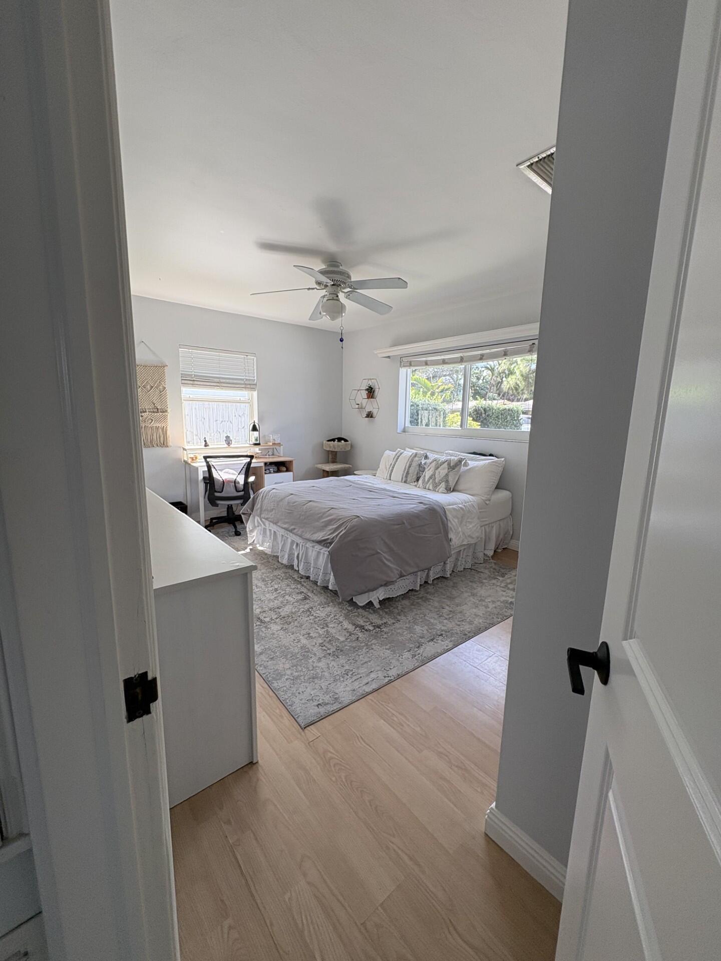 2642 Northeast 26th Terrace Lighthouse Point, FL 33064 - Photo 40 of 52 41