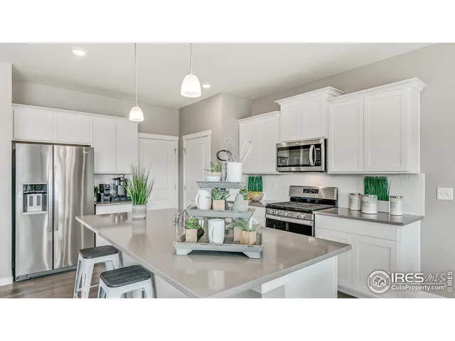 $524,900 | 102 65th Avenue, Greeley, CO 80634