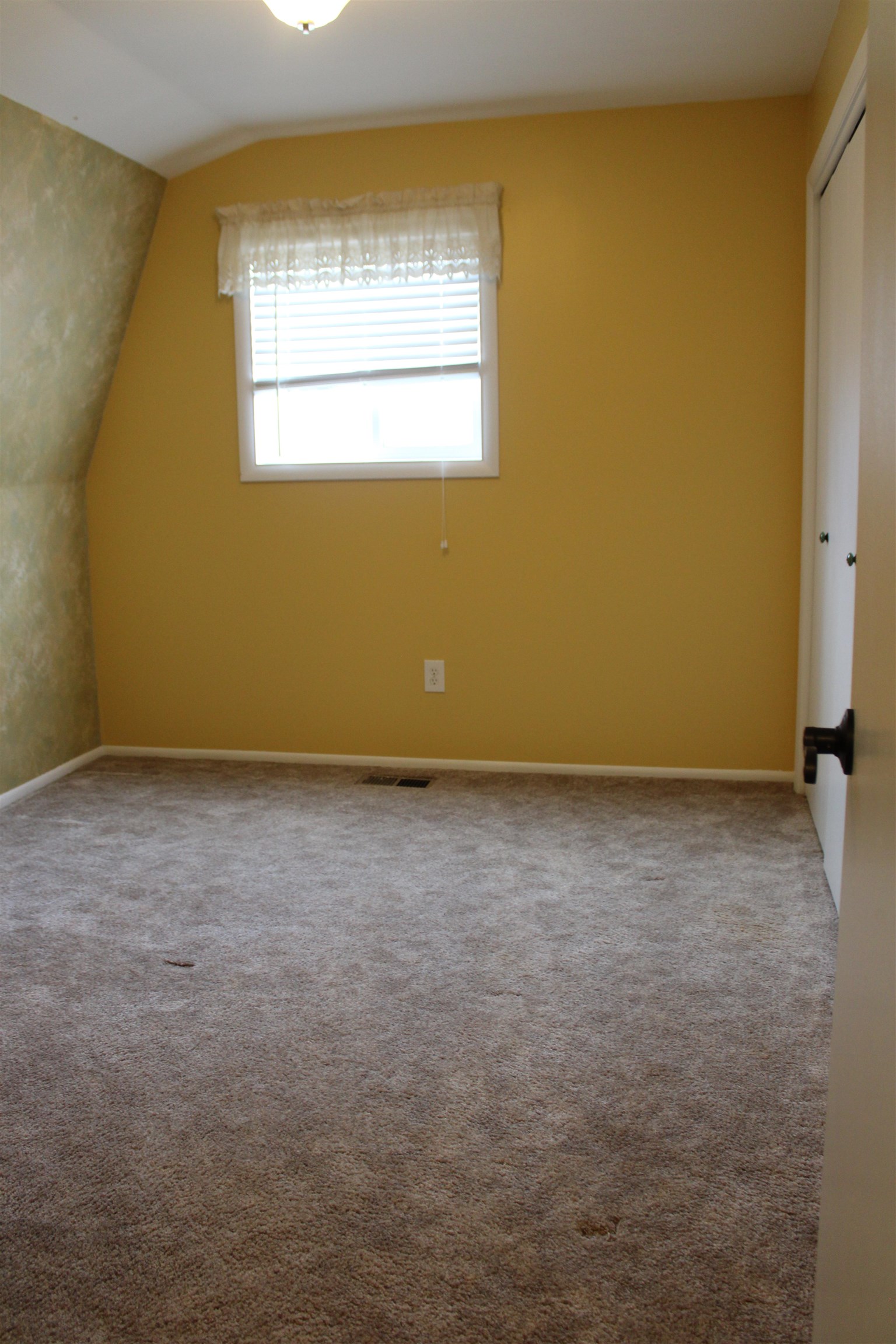 405 West Clark Street Lyman, WY 82937 - Photo 12 of 48