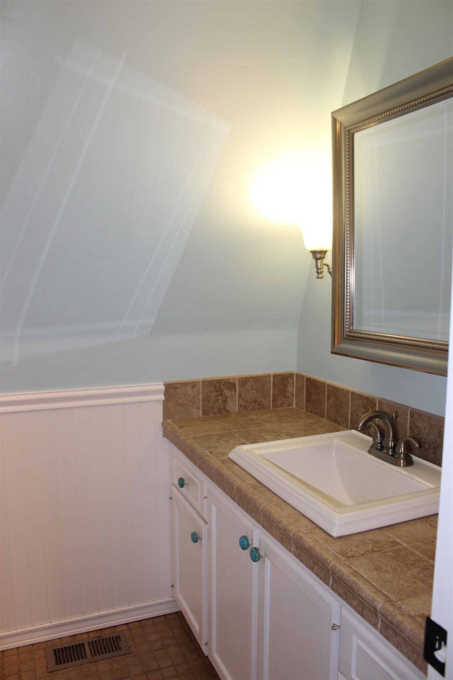 405 West Clark Street Lyman, WY 82937 - Photo 14 of 48