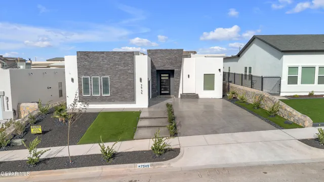 $428,950 | 7549 Enchanted Pk Drive, El Paso, TX 79911