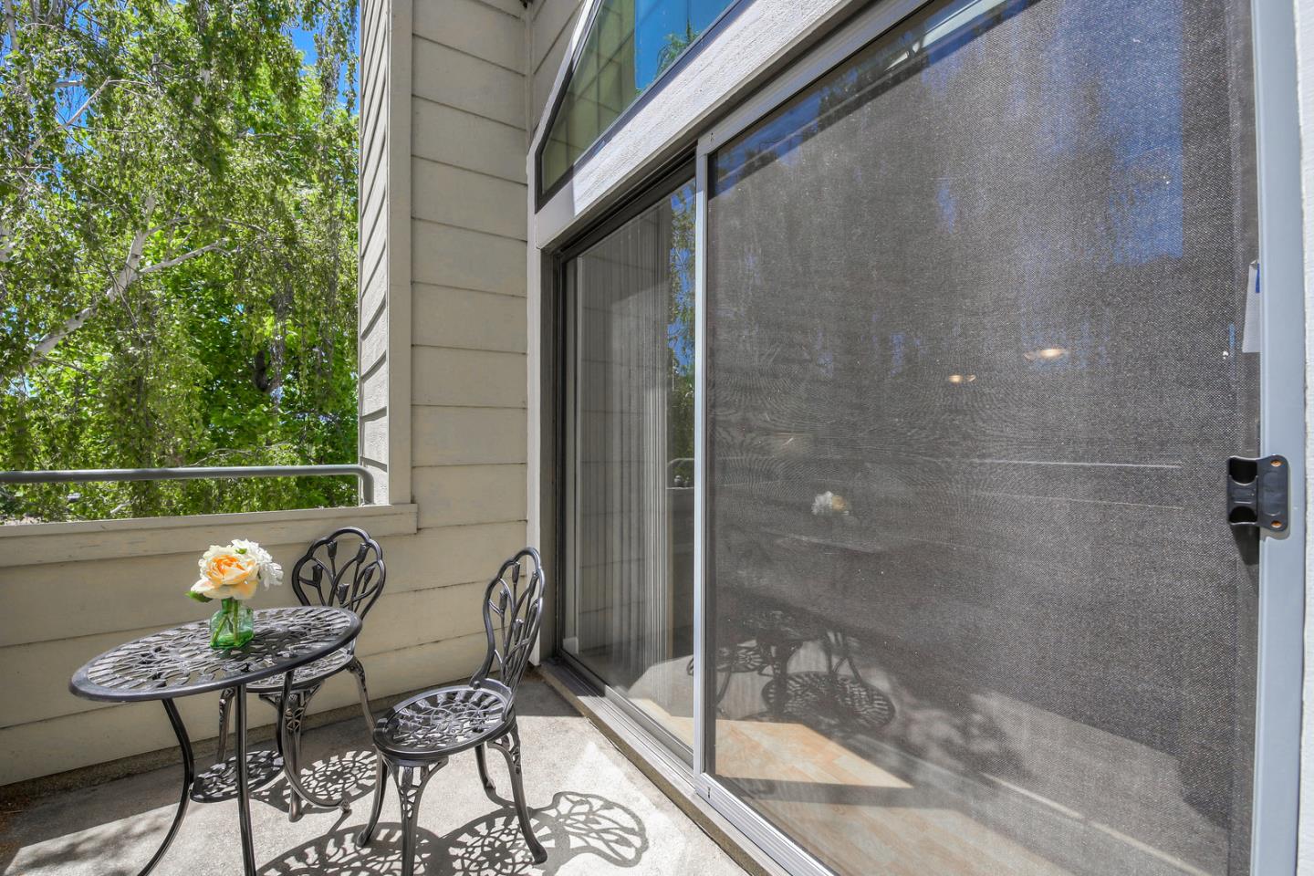 3156 Heather Ridge Drive San Jose, CA 95136 - Photo 29 of 29 a balcony with table and chairs