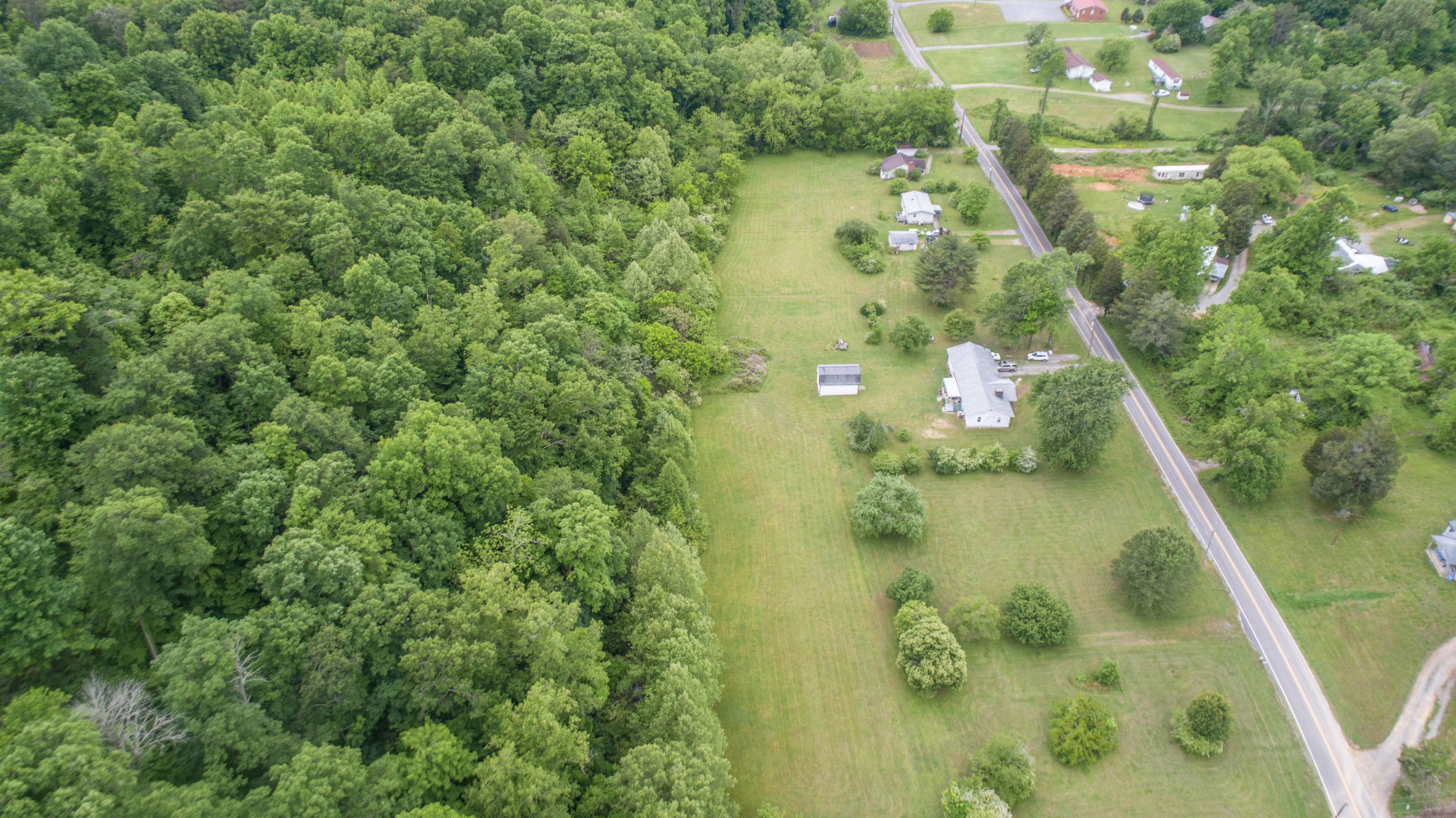 Multiple West Wolf Valley Road Clinton, TN 37716 - Photo 2 of 27 Level and wooded
